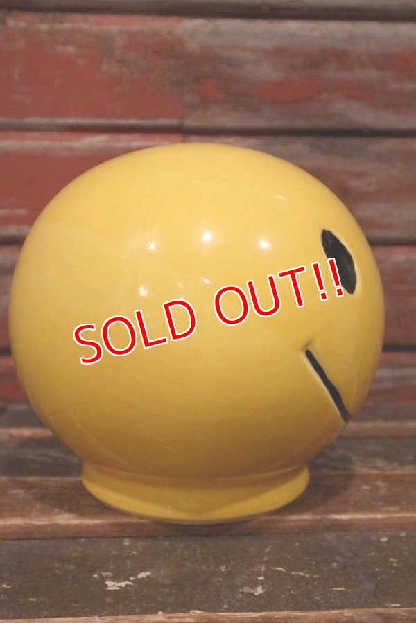 画像3: dp-220401-39 McCOY POTTERY / 1970's Smiley Face Coin Bank