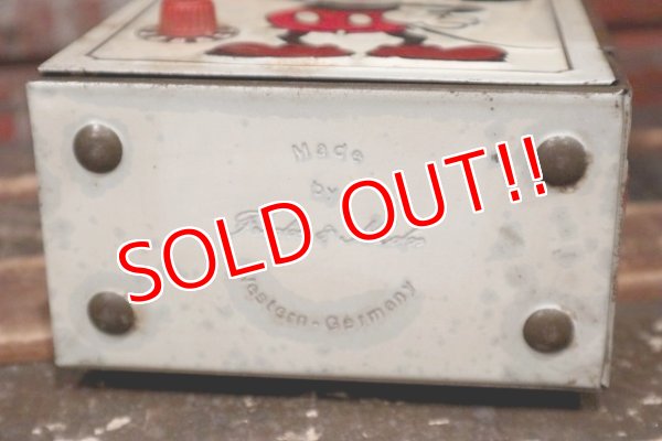 画像10: ct-220401-99 Walt Disney's / 1978 MICKEY'S BANK