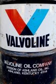 画像2: dp-220401-45 Valvoline / 1980's 16 U.S.GALLONS CAN