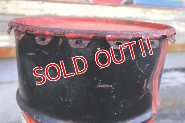 画像10: dp-220401-40 VEEDOL / 1950's-1960's 16 U.S.GALLONS CAN