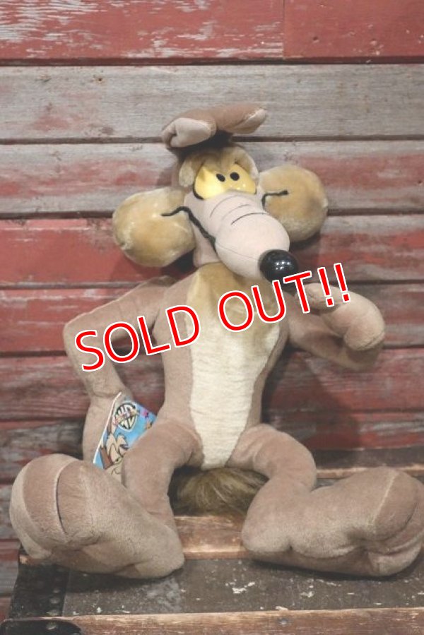 画像1: ct-220401-76 Wile E. Coyote / 1994 Plush Doll