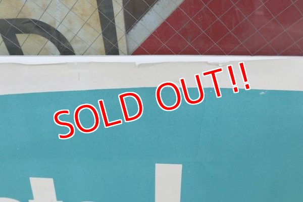 画像8: dp-220401-63 Mobil / "lasts longer stays stronger" Poster