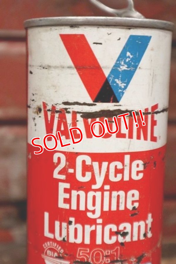 画像2: dp-220401-218 VALVOLINE / 2-Cycle Engine Lubricant 16 FL.OZ Can