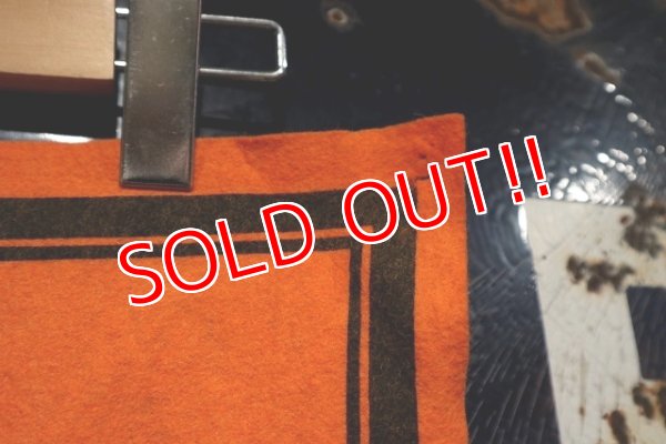 画像6: ct-220501-06 PEANUTS / 1960's Snoopy Banner "Happiness is Loving Your Enemies"