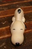 画像2: ct-220501-09 Snoopy / ConAgra 1980's Snoozing Snoopy Squeak Doll