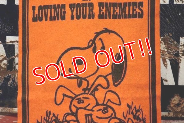 画像3: ct-220501-06 PEANUTS / 1960's Snoopy Banner "Happiness is Loving Your Enemies"