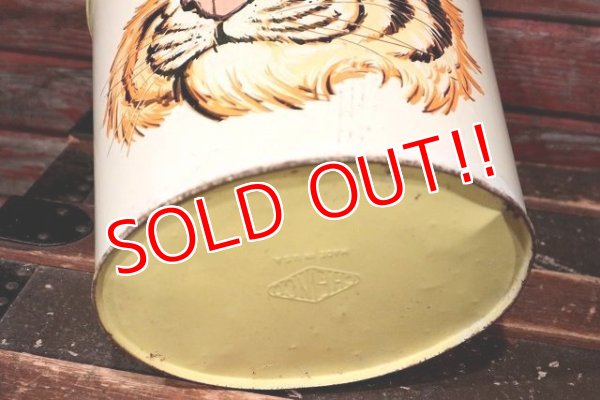 画像12: ct-220501-56 Esso Tiger / CHEINCO 1960's Tin Trash Can