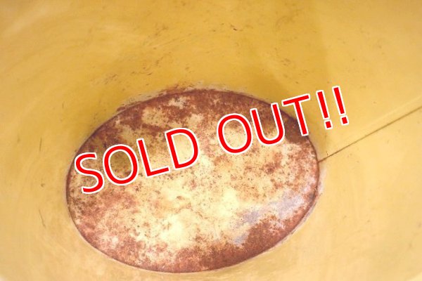 画像11: ct-220501-56 Esso Tiger / CHEINCO 1960's Tin Trash Can