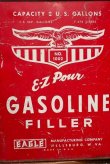 画像2: dp-220501-96 E-Z Pour EAGLE / 2 U.S. GALLONS Gasoline Can