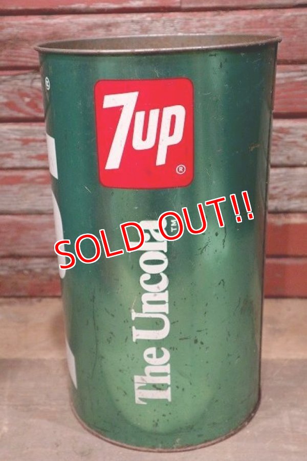 画像3: dp-220501-78 7up / 1970's Tin Trash Can