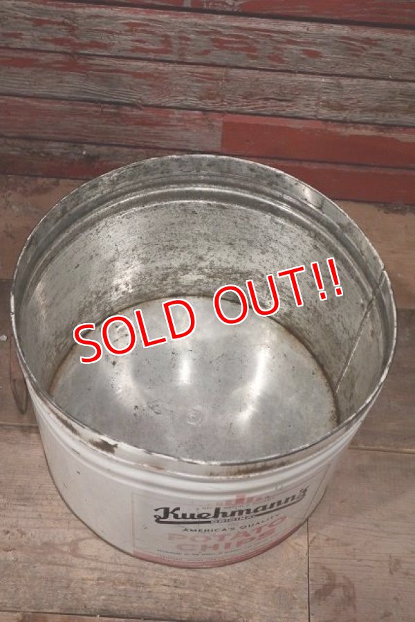 画像7: dp-220501-21 Kuehmann's / Vintage Potato Chips Can