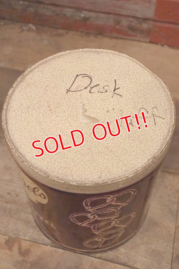 画像6: dp-220501-21 Charles Pretzels / Vintage Pretzels Can