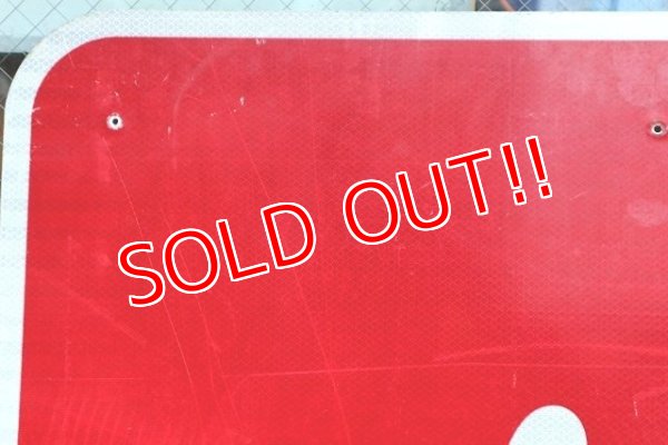 画像4: dp-220501-45 Wendy's / Large Road Sign