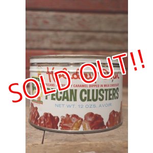 画像: dp-220601-22 Holiday Inn / PECAN CLUSTERS Vintage Tin Can