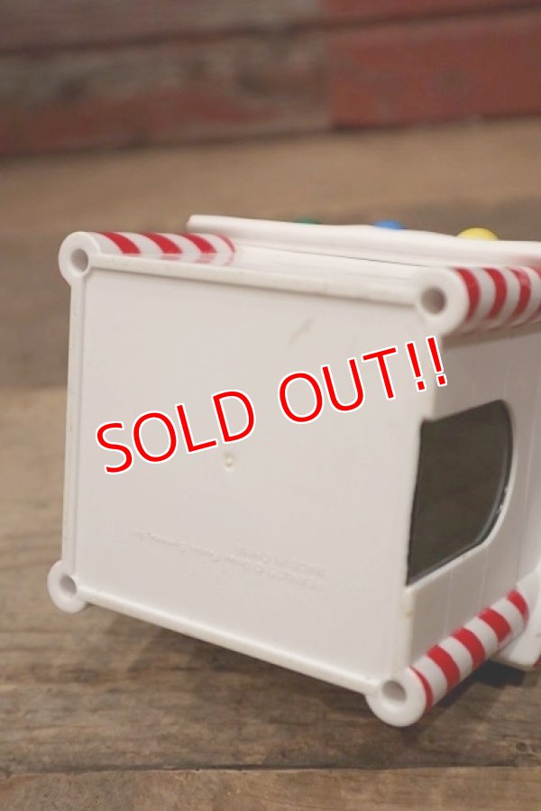 画像10: ct-220601-10 Snoopy / Whitman's 1990's Candy Container Bank "Christmas"