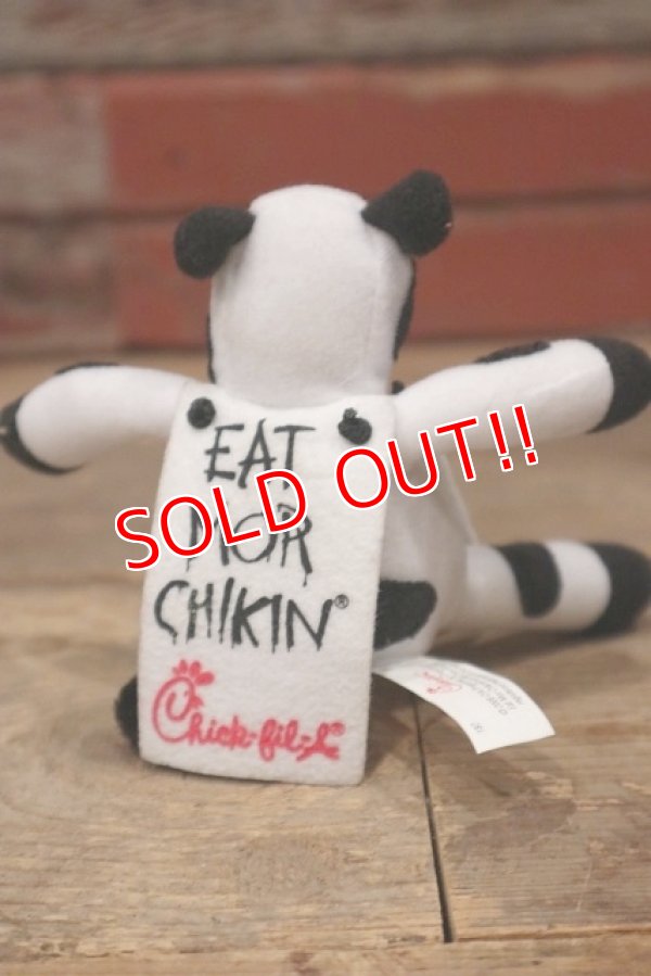 画像4: ct-220719-83 Chick-fil-A / 2002 Mascot Doll