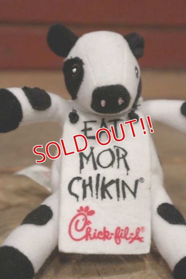 画像2: ct-220719-83 Chick-fil-A / 2002 Mascot Doll