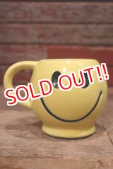 画像: dp-220401-39 McCOY POTTERY / 1970's Smiley Face Mug