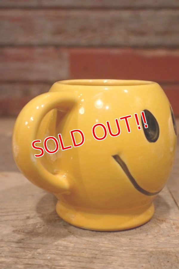 画像3: dp-220401-39 McCOY POTTERY / 1970's Smiley Face Mug