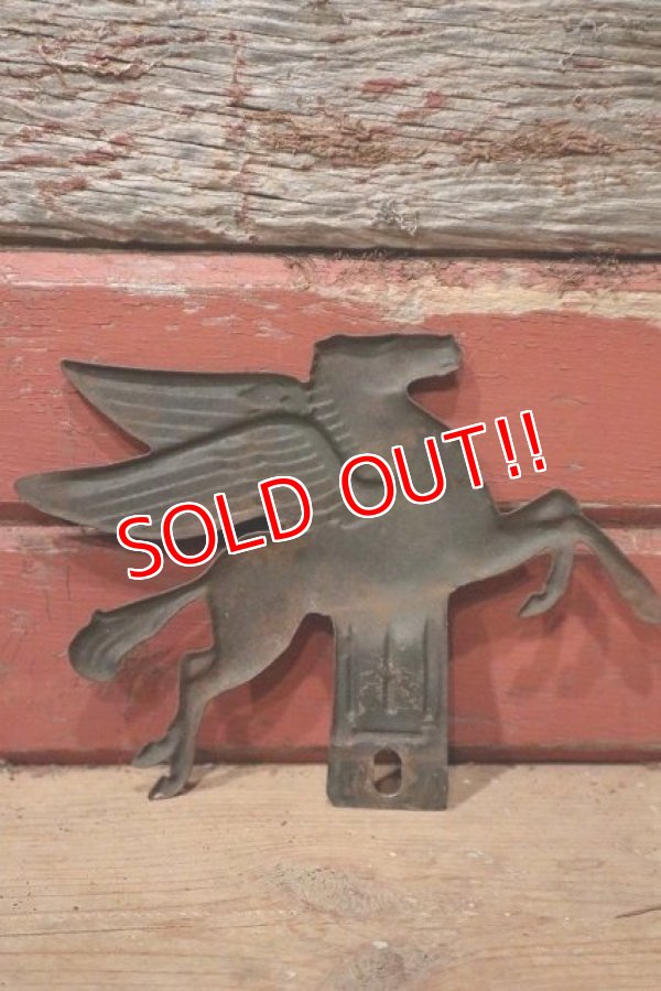 画像7: dp-220801-08 Mobil / 1940's-1950's Pegasus License Topper
