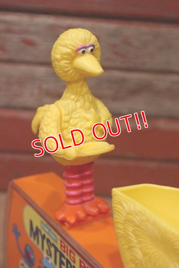画像2: ct-220801-08 SESAME STREET / IDEAL 1986 BIG BIRD'S MYSTERY BANK 