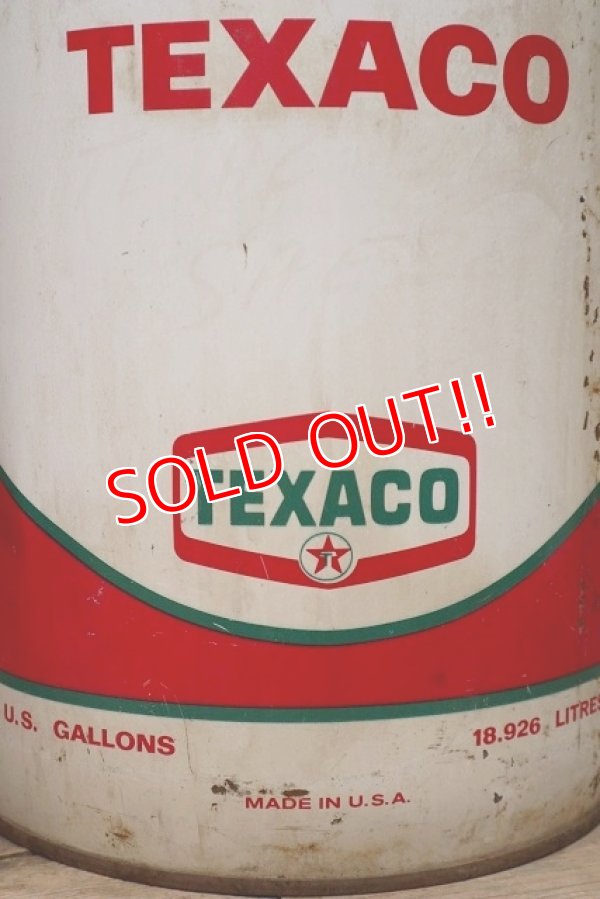 画像2: dp-220810-04 TEXACO / 1960's 5 U.S.Gallons Oil Can
