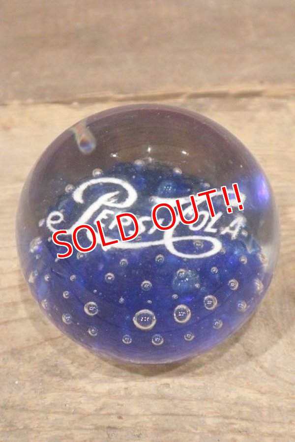 画像1: dp-220401-292 Pepsi-Cola / 1950's Bubble Glass Paperweight