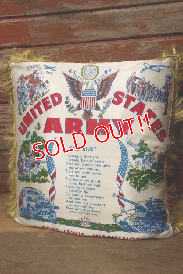 画像1: dp-220901-15 U.S.ARMY "FORT LEWIS, WASHINGTON" 1950's-1960's Cushion