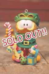 画像: ct-220901-14 Garfield / CARLTON CARDS 2004 Christmas Ornament "Elfish Antics"