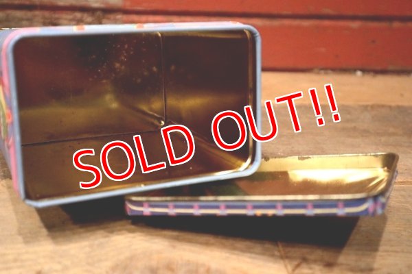 画像9: ct-220601-01 MARS / M&M's 1995 "Christmas Eve at the Bed and Breakfast" Canister Can