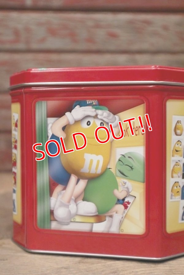 画像4: ct-220601-01 MARS / M&M's 2004 Christmas Village Series Number 18 Canister Can