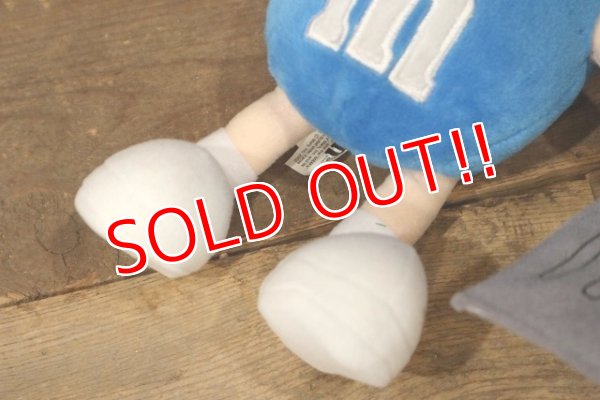 画像5: ct-220601-01 MARS / M&M's 2002 Plush Doll "Shoveling snow Blue"