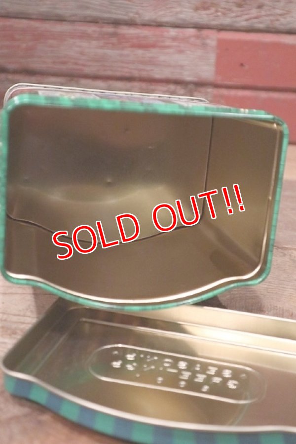 画像7: ct-220601-01 MARS / M&M's 2001 Christmas Village Series Number 12 Canister Can