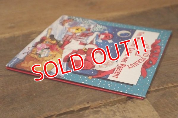 画像6: ct-220601-01 MARS / M&M's 1993 "PLAIN AND PEANUT and THE MISSING CHRISTMAS PRESENT" Picture Book