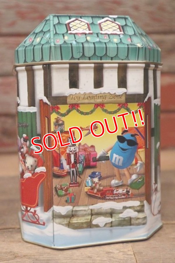画像2: ct-220601-01 MARS / M&M's 1999 Christmas Village Series Number 10 Canister Can