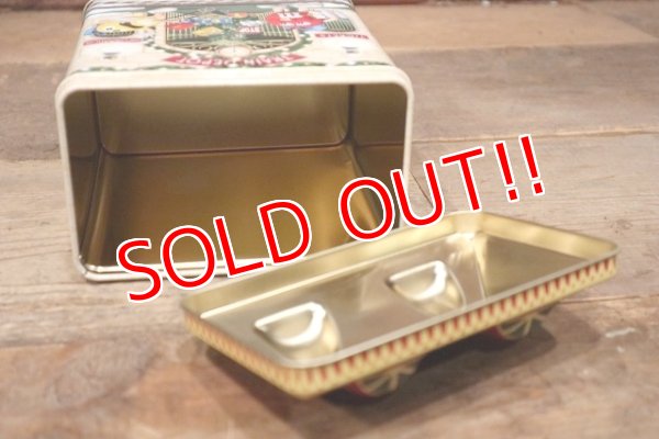 画像6: ct-220601-01 MARS / M&M's 2001 Christmas Village Series Number 13 Canister Can