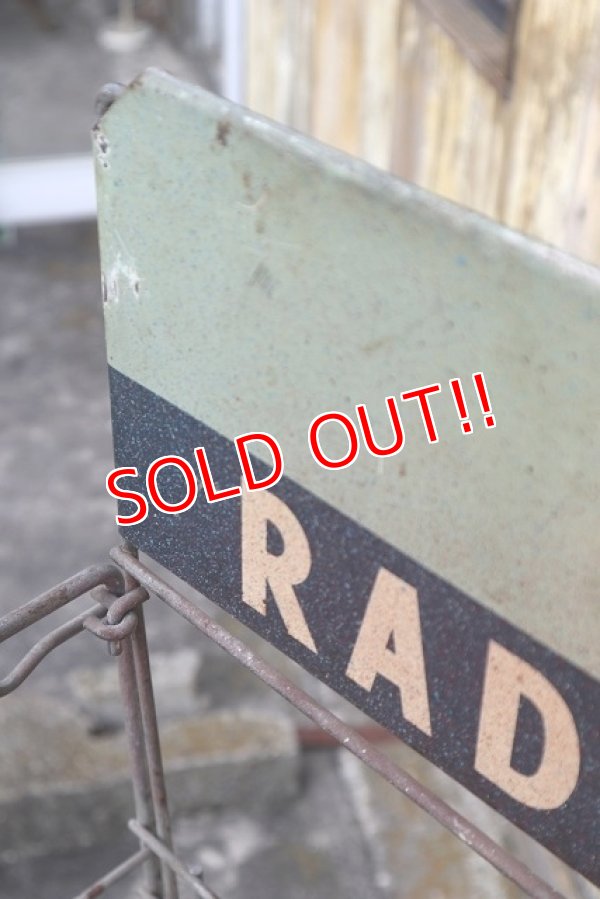 画像11: dp-220801-23 Ford / 1930's RADIATOR HOSE Display Wire Rack