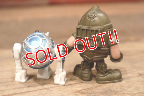 画像6: ct-220601-01 M&M's × STAR WARS / 2005 PVC Figure "C-3PO & R2-D2"