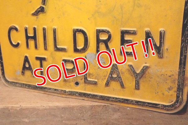 画像4: dp-221001-02 Road Sign 〜1950's "SLOW CHILDREN AT PLAY"