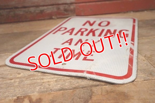 画像7: dp-221001-01 Road Sign "NO PARKING ANY TIME"