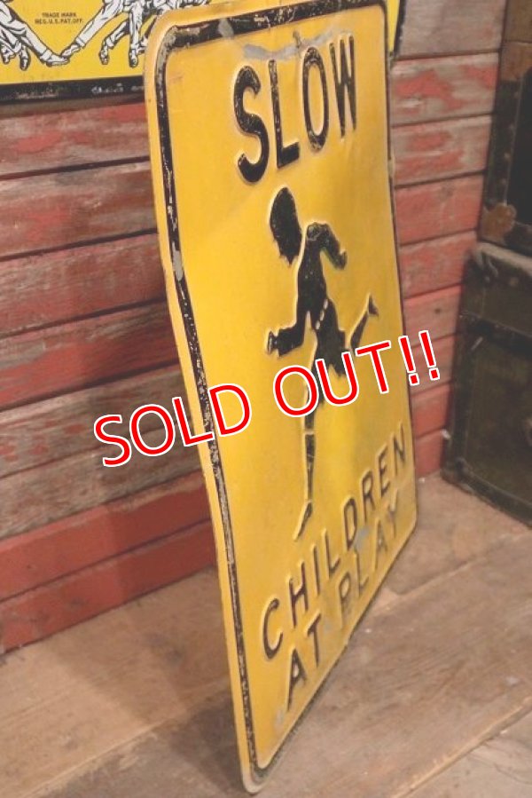 画像5: dp-221001-02 Road Sign 〜1950's "SLOW CHILDREN AT PLAY"