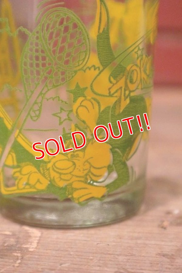 画像2: gs-220810-01 Welch's / 1974 Sylvester ,Tweety & Granny Glass  "I TAWT I TAWT A PUDDY TAT!" 