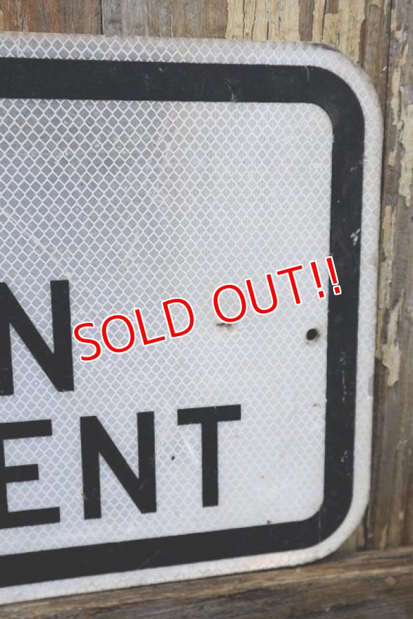 画像4: dp-221001-01 Road Sign "WHEN CHILDREN ARE PRESENT"