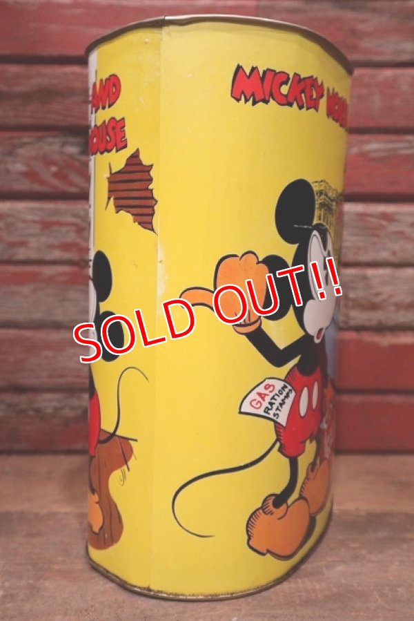 画像8: ct-221101-06 Mickey Mouse & Minnie Mouse / CHEINCO 1970's Tin Trash Box