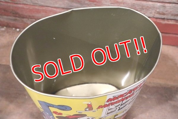 画像12: ct-221101-06 Mickey Mouse & Minnie Mouse / CHEINCO 1970's Tin Trash Box