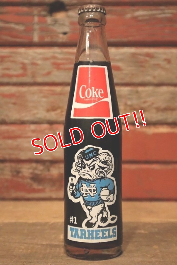 画像1: dp-210301-104 Coca Cola / 1982 University of North Carolina at Chapel Hill Tar Heels Bottle