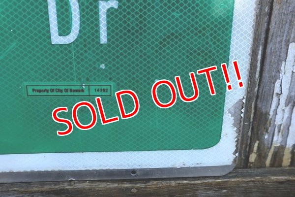 画像7: dp-221001-01 Road Sign "Kenarbre Dr"