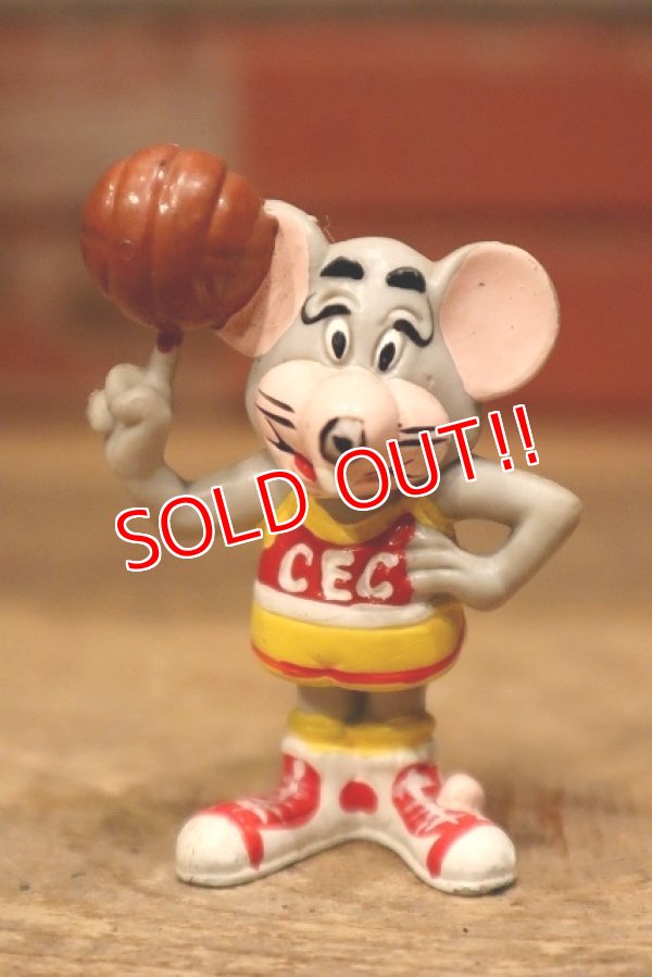 画像1: ct-221201-10 Chuck E. Cheeses / 1984 PVC Figure "Basketball"