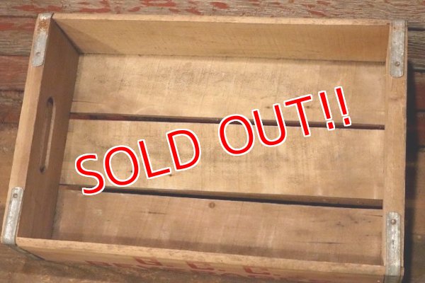 画像5: dp-230101-77 G.C.C. BEVAERAGES / Vintage Wood Box