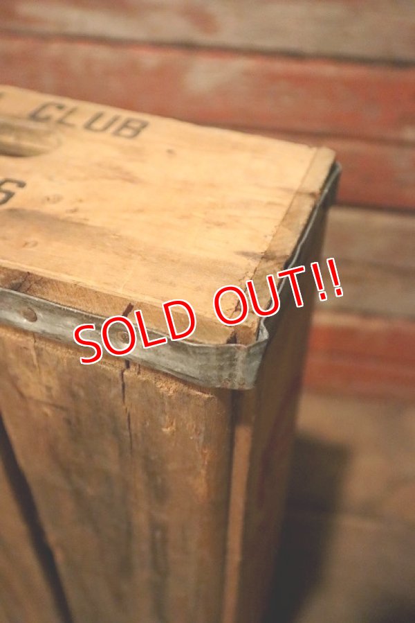 画像9: dp-230101-85 Crystal CLUB BEVAERAGES / Vintage Wood Box